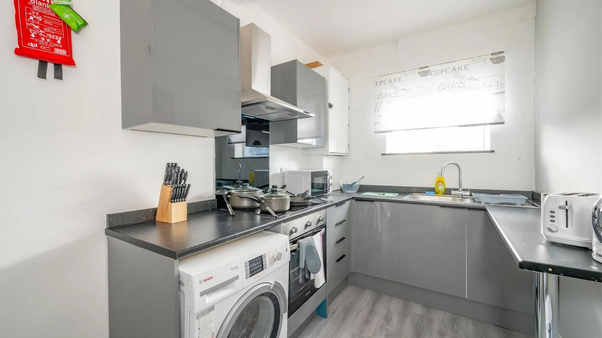 *Ra246* For Your Most Relaxed & Cosy Stay + Free Parking + Free Fast Wifi * Leeds